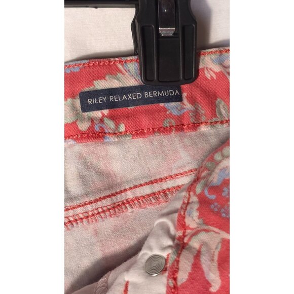 Bandolino Women's Riley Relaxed Bermuda Shorts Size 10 Floral - Picture 5 of 6